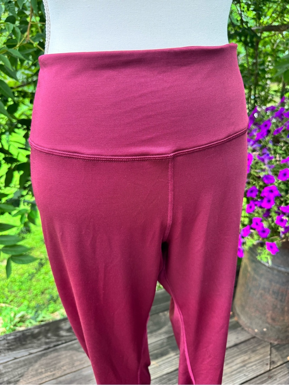 ZELOS 2X Burgundy 7/8 High Rise Performance Leggings NWT - Picture 2 of 8